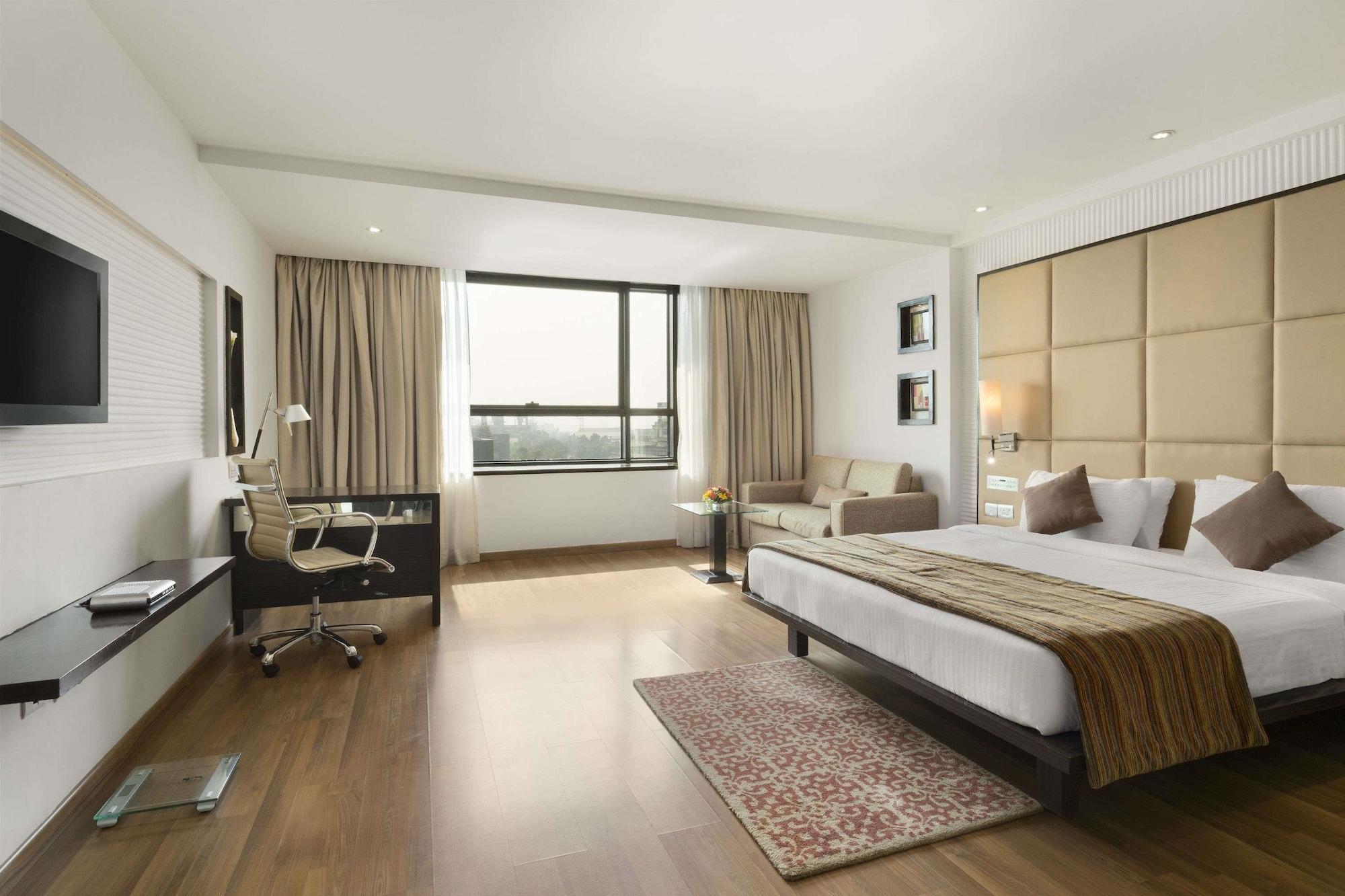 Ramada By Wyndham Navi Mumbai Hotel Buitenkant foto